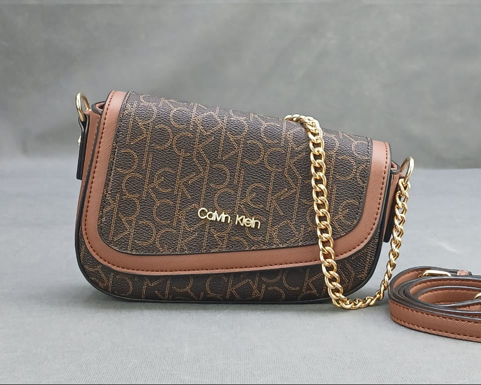 C-A-L-V-I-N K-L-E-I-N CROSSBODY BAG
