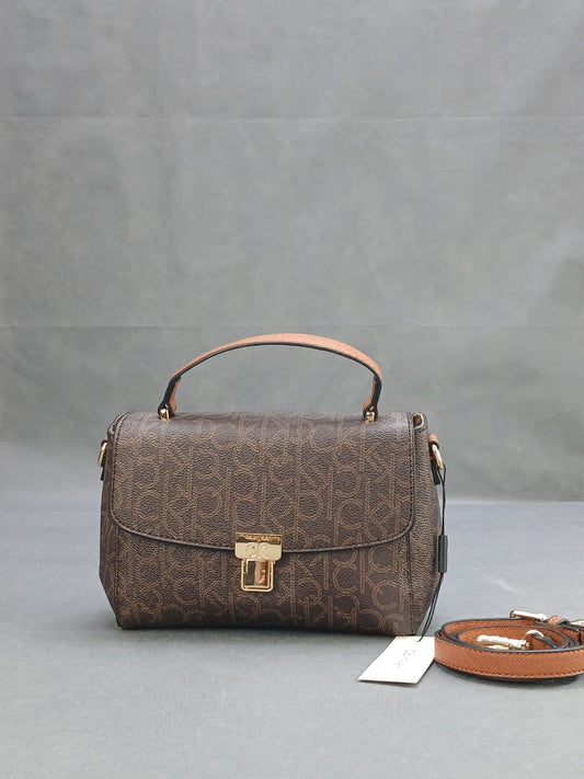 C-A-L-V-I-N K-L-E-I-N CROSSBODY BAG