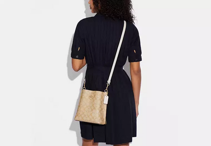 C.O.A.C.H Mollie Bucket Bag