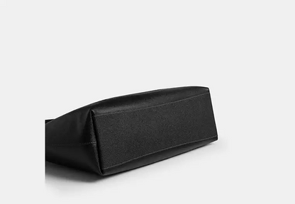 C-O-A-C-H SHOULDER Bag