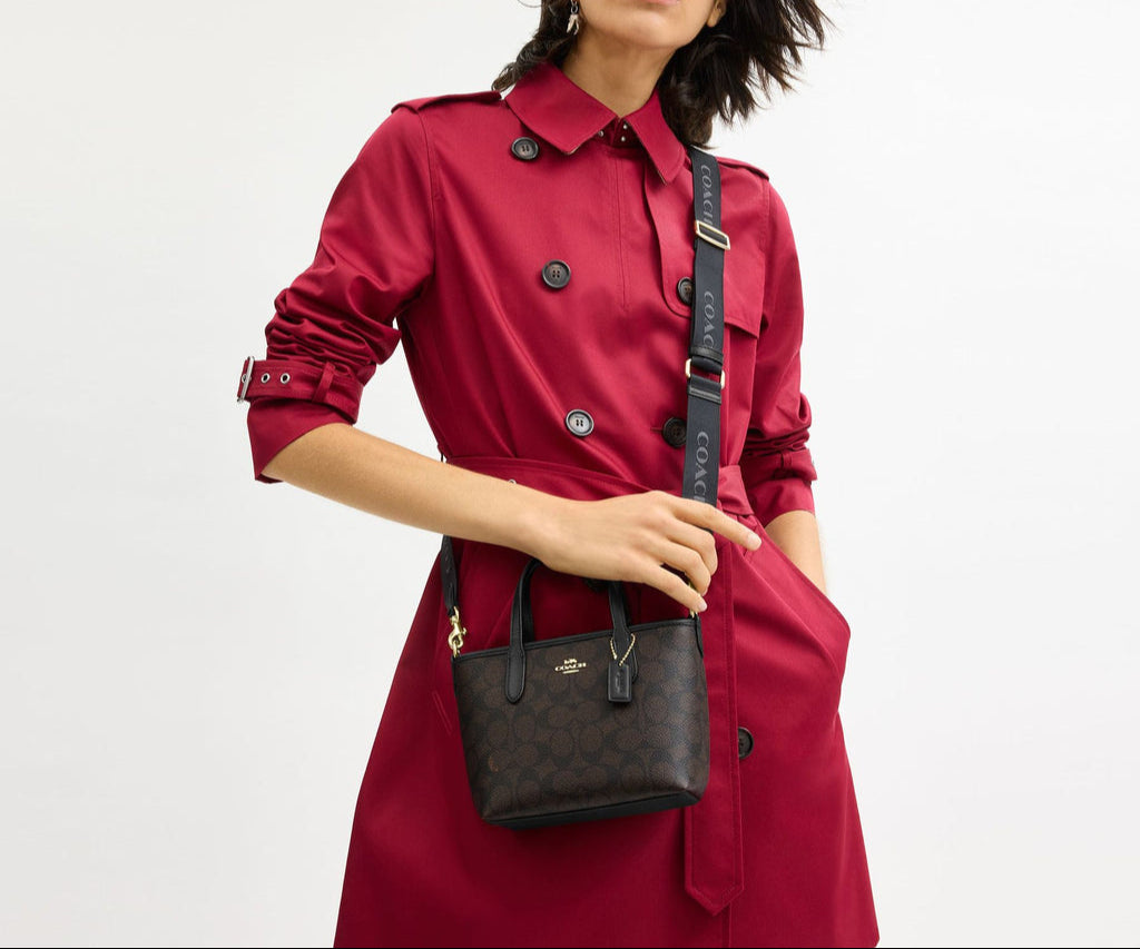 C-O-A-C-H CROSSBODY Bag