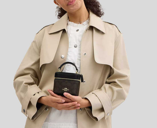 C-O-A-C-H CROSSBODY Bag