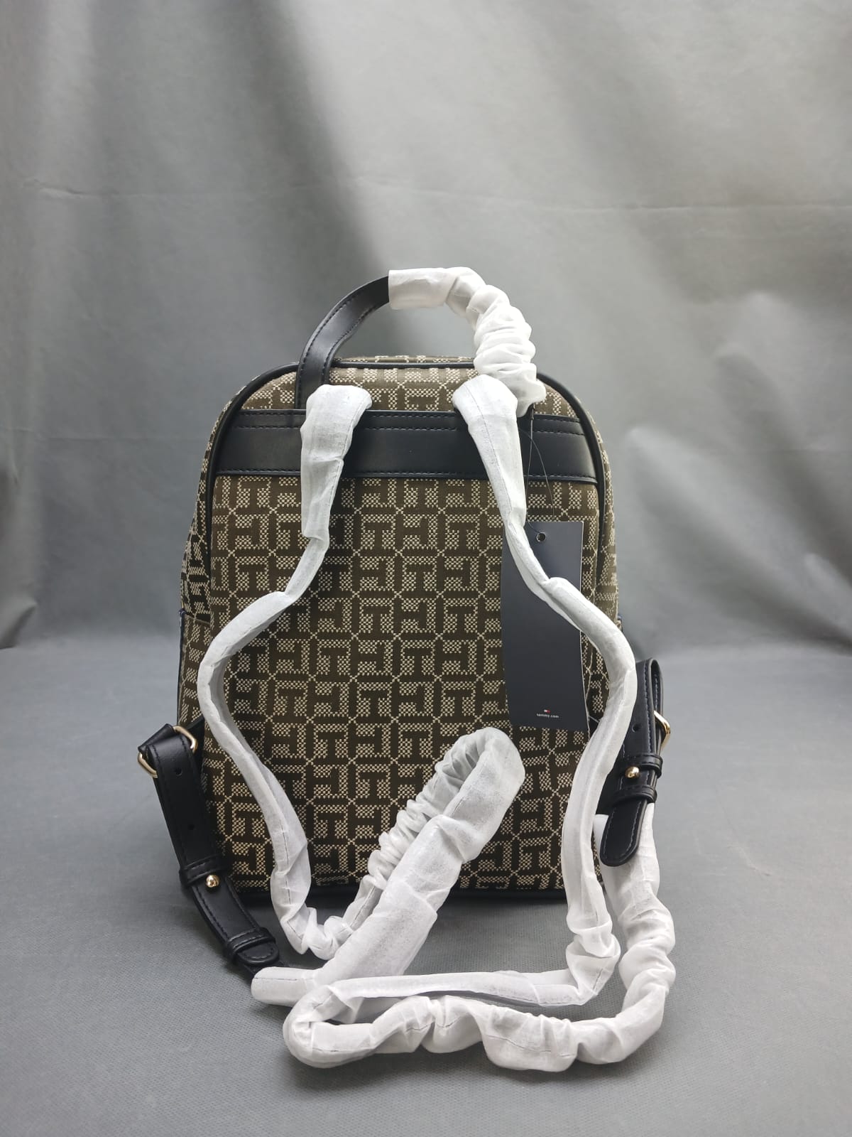 T.O.M-M.Y H.I.L.F-I.G.E.R BACKPACK