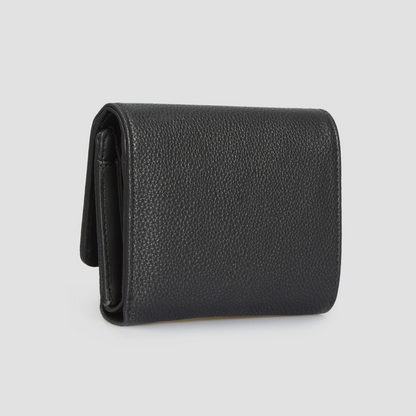 G-U-E-S-S WALLET BLACK FOR WOMEN