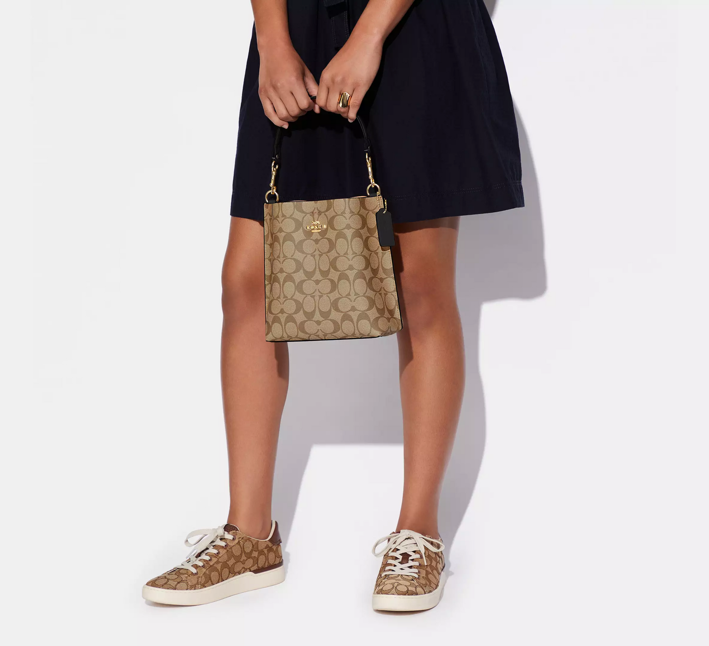 C-O-A-C-H CROSSBODY BAG