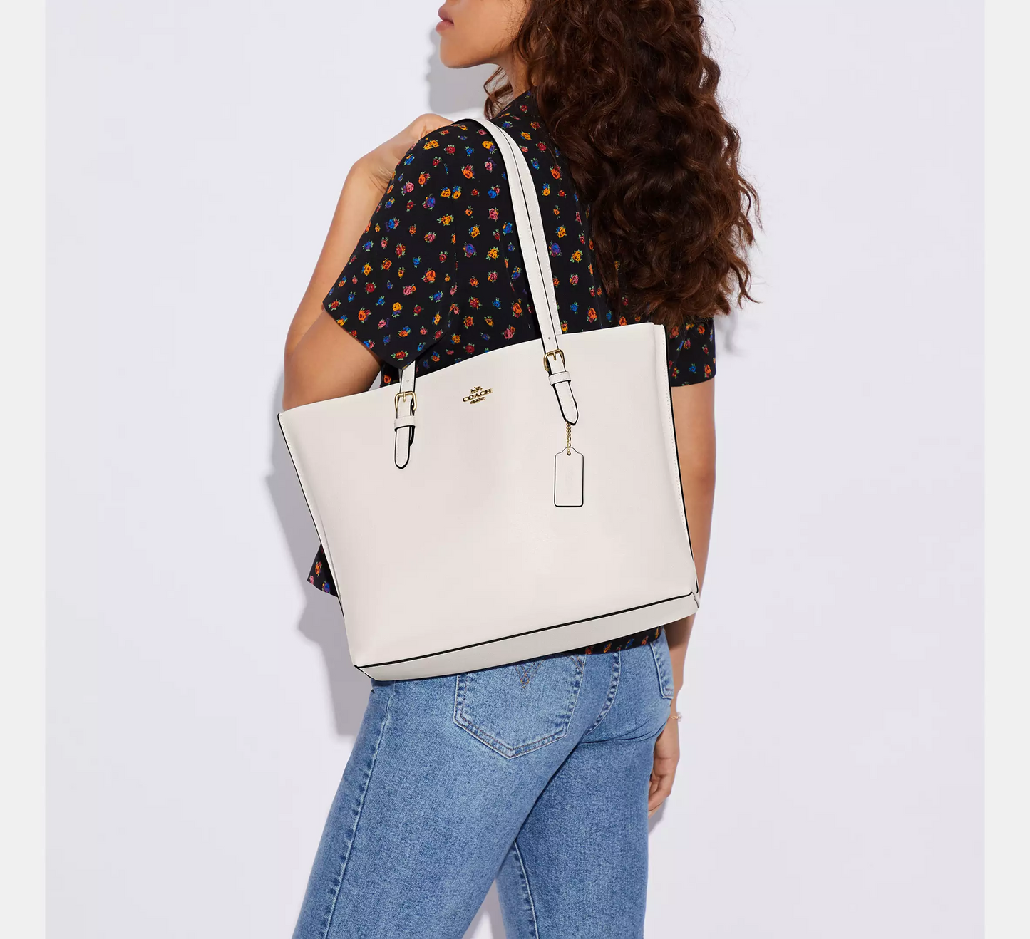 C-O-A-C-H SHOULDER BAG