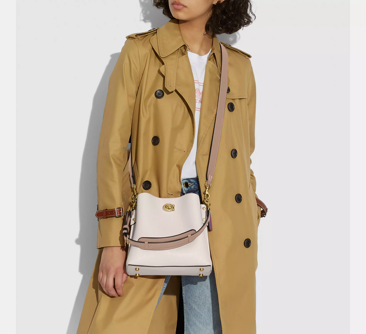 C-O-A-C-H CROSSBODY BAG