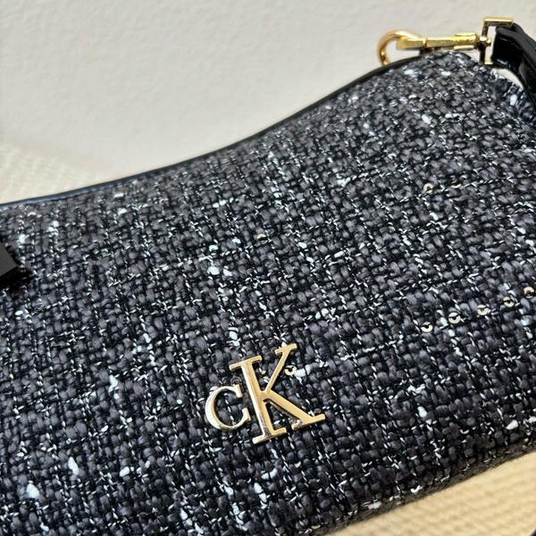 C-A-L-V-I-N K-L-E-I-N CROSSBODY BAG BLACK FOR WOMEN
