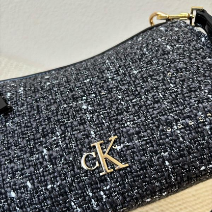 C-A-L-V-I-N K-L-E-I-N CROSSBODY BAG BLACK FOR WOMEN