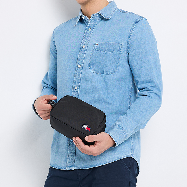 T.O.M-M.Y H.I.L.F-I.G.E.R HANDBAG BLACK FOR MEN