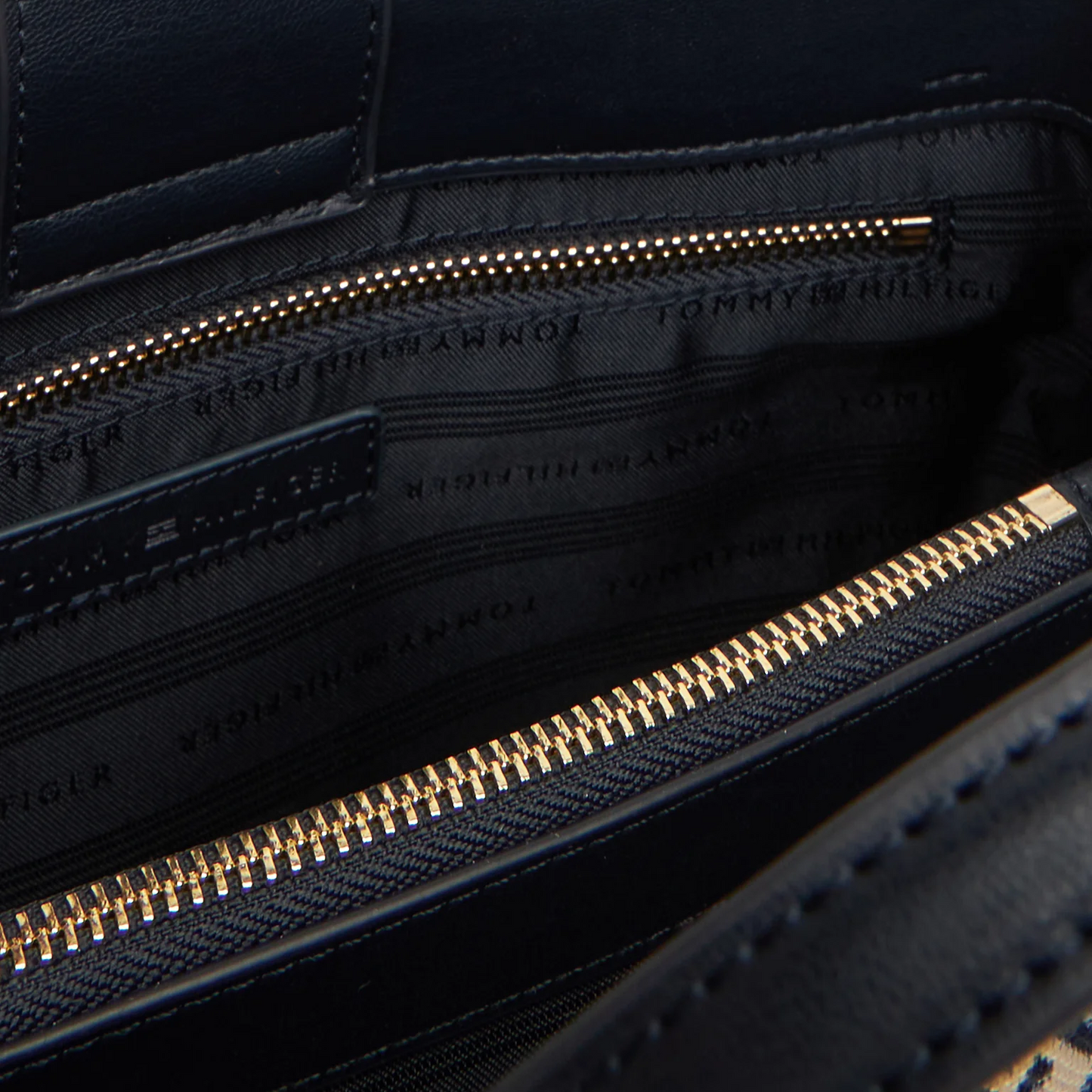 T.O.M-M.Y H.I.L.F-I.G.E.R CROSSBODY BAG BLACK MONOGRAM FOR WOMEN