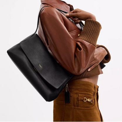 C-O-A-C-H SHOULDER BAG CDS58 BLACK FOR WOMEN