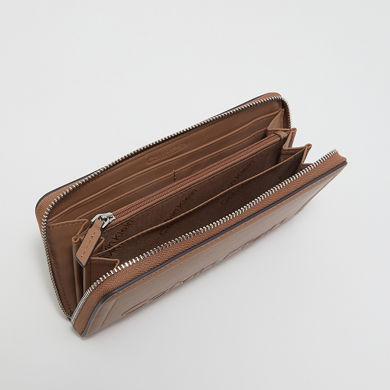 C-A-L-V-I-N K-L-E-I-N WALLET K60K609919 RBC FOR WOMEN