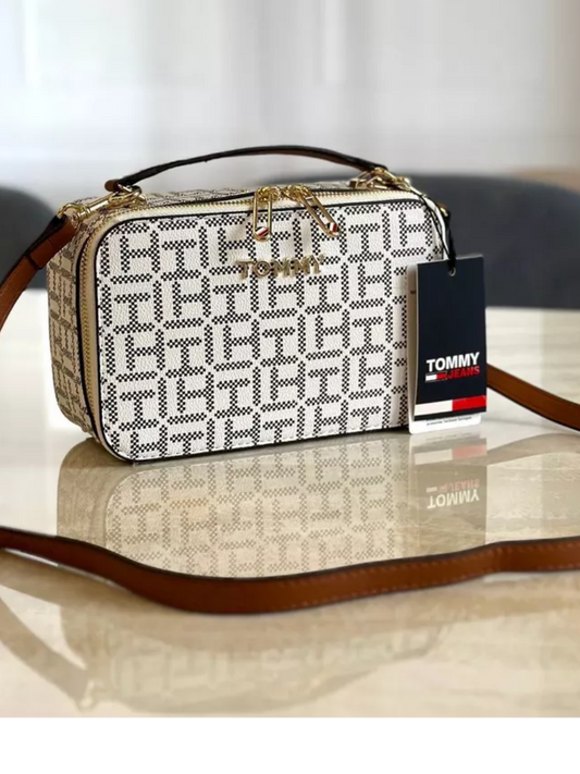 T.O.M-M.Y H.I.L.F-I.G.E.R  CROSSBODY BAG