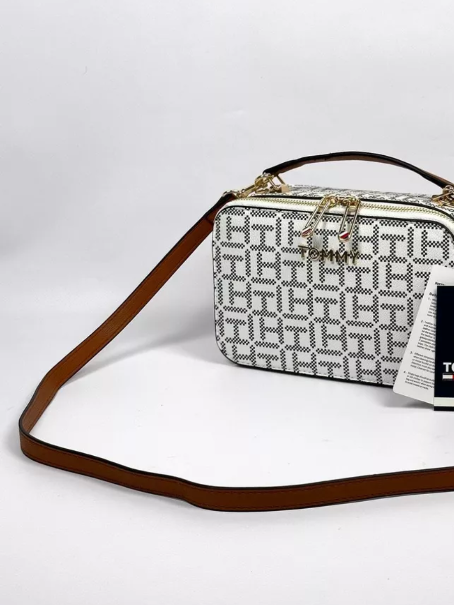 T.O.M-M.Y H.I.L.F-I.G.E.R  CROSSBODY BAG