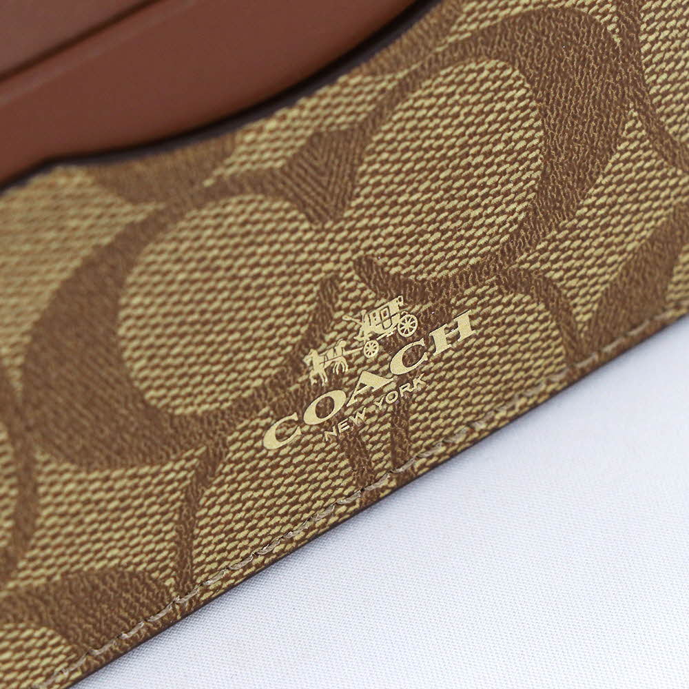 C-O-A-C-H CARDHOLDER