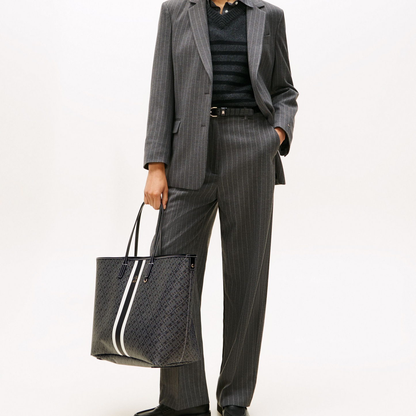 T.O.M-M.Y H.I.L.F-I.G.E.R SHOULDER BAG