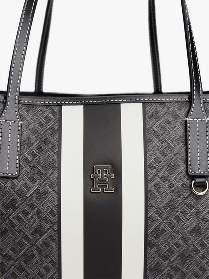 T.O.M-M.Y H.I.L.F-I.G.E.R SHOULDER BAG
