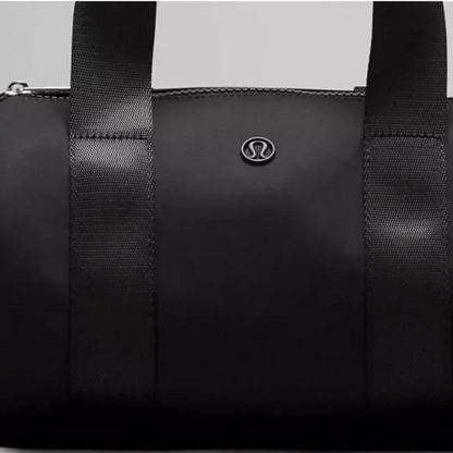 L.U.L.L-L-E.M.O.N CROSSBODY BAG