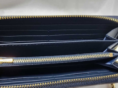 C-O-A-C-H WALLET