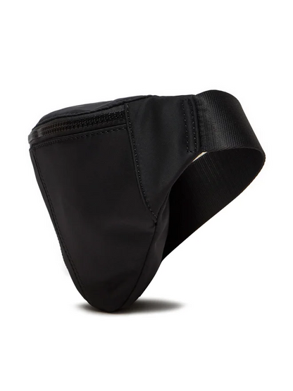 V-E-R-S-A-C-E J-E-A-N-S C-O-U-T-U-R-E BELT BAG