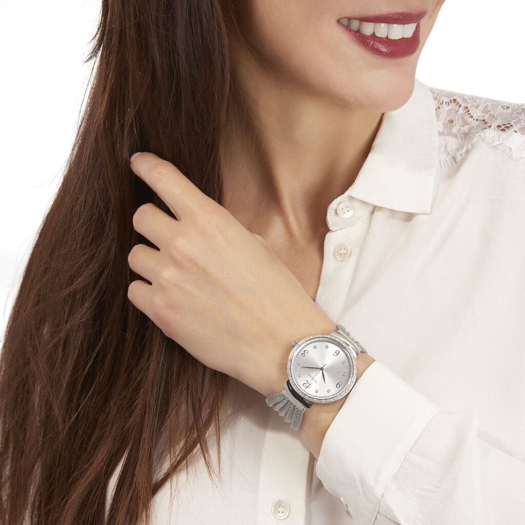 G-U-E-S-S WATCH